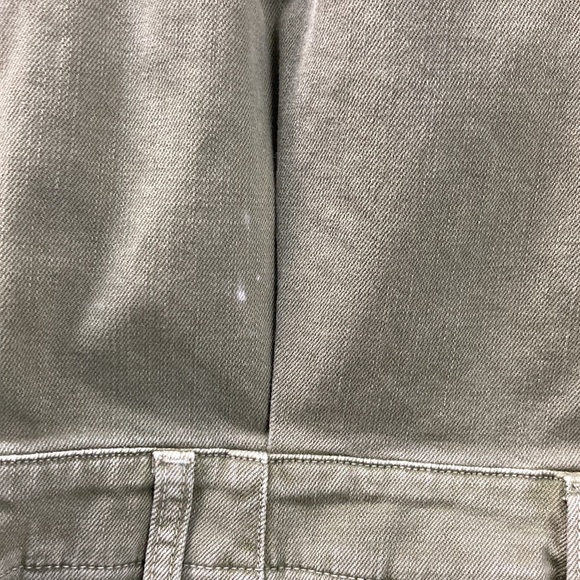 Current Elliott - Picture 5 of 6